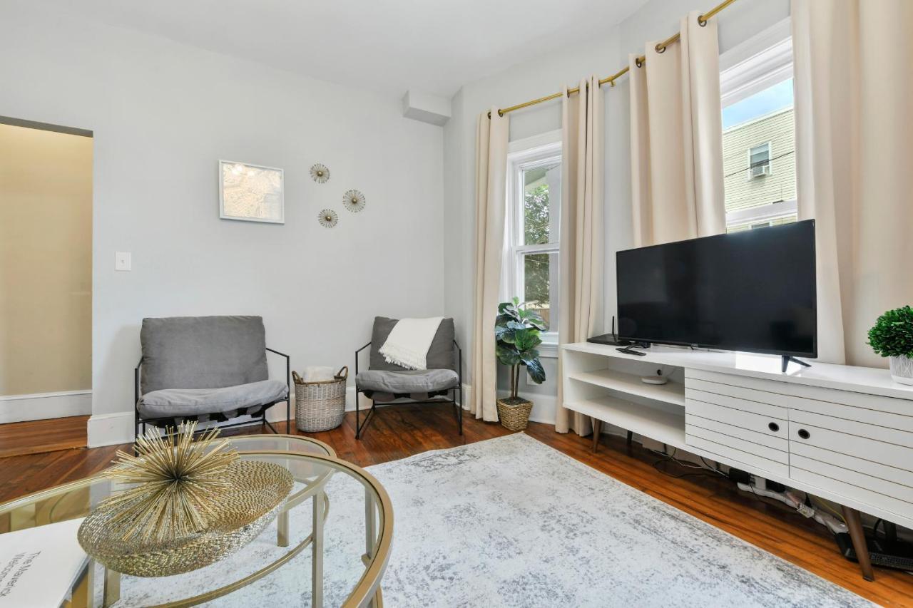 The Maverick - Luxurious Apartment - Free Parking - 2 Miles From Boston Logan Airport Челсі Екстер'єр фото